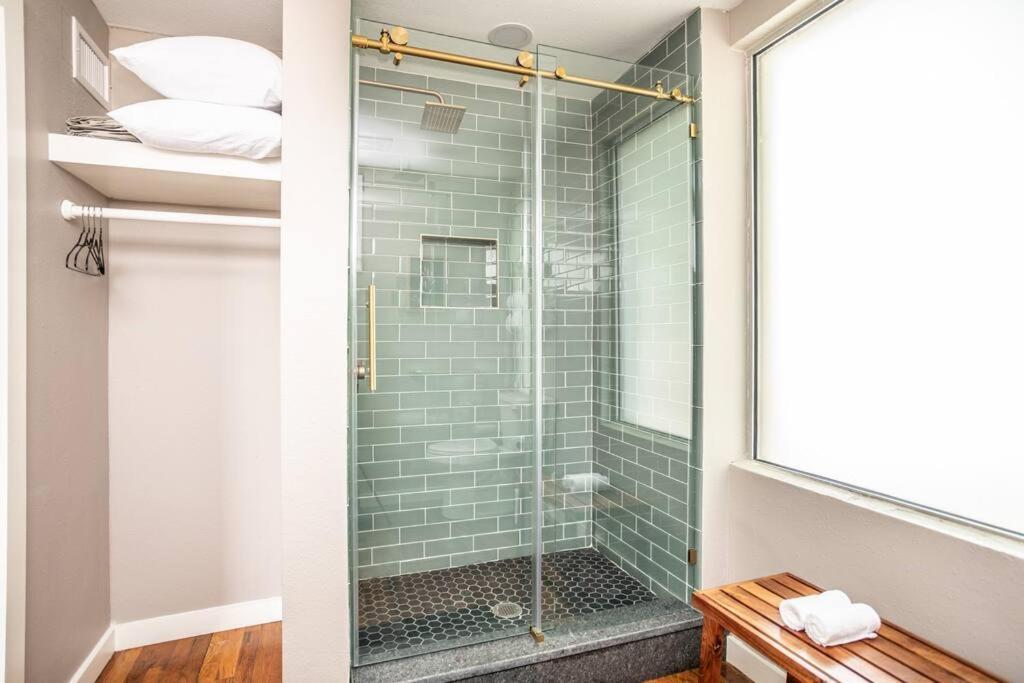 The Loft At 113 - Gateway To The North Texas Hill Country Apartamento Muenster Exterior foto
