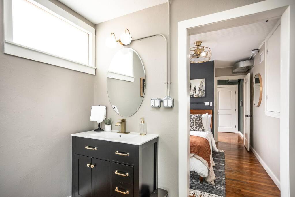 The Loft At 113 - Gateway To The North Texas Hill Country Apartamento Muenster Exterior foto
